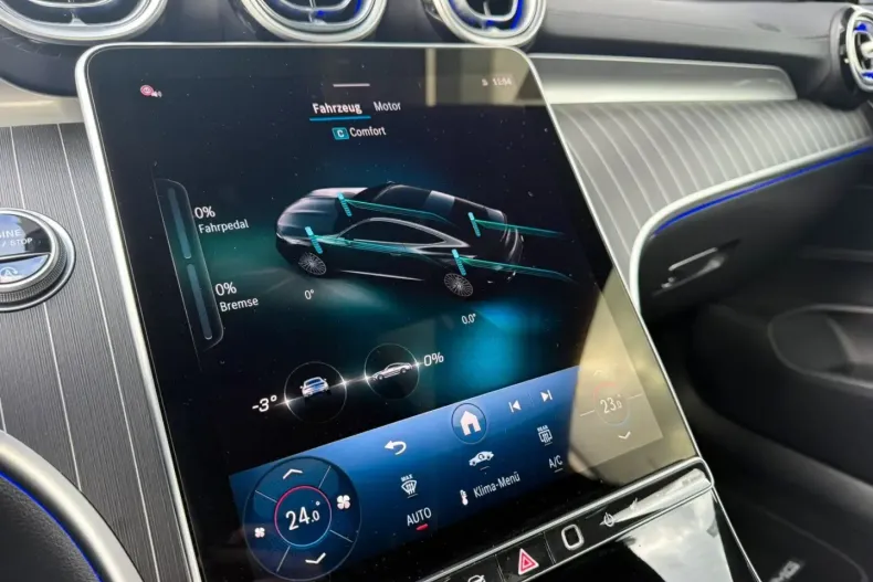 Mercedes-Benz CLE 450 (Clasa CLE) din 2024 cu 31.776 km - oferta MER196219 - foto 16