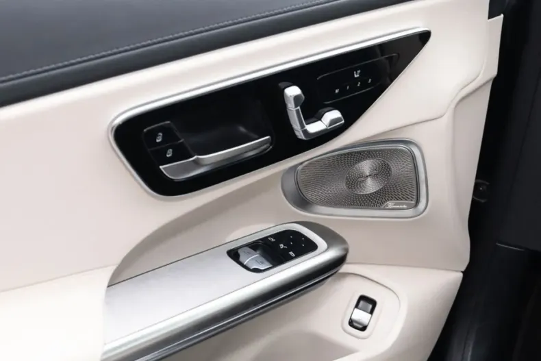 Mercedes-Benz CLE 180 (Clasa CLE) din 2025 cu 24.069 km - oferta MER196225 - foto 3