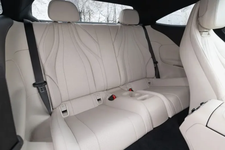 Mercedes-Benz CLE 180 (Clasa CLE) din 2025 cu 24.069 km - oferta MER196225 - foto 8