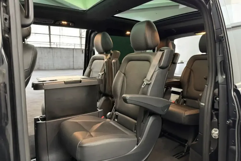 Mercedes-Benz V 300 (Clasa V) din 2021 cu 75.000 km - oferta MER196228 - foto 15