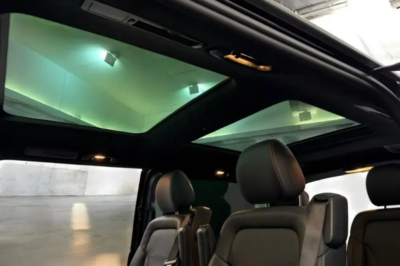 Mercedes-Benz V 300 (Clasa V) din 2021 cu 75.000 km - oferta MER196228 - foto 17