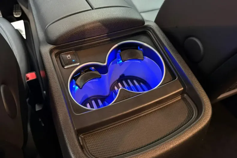 Mercedes-Benz V 300 (Clasa V) din 2021 cu 75.000 km - oferta MER196228 - foto 25