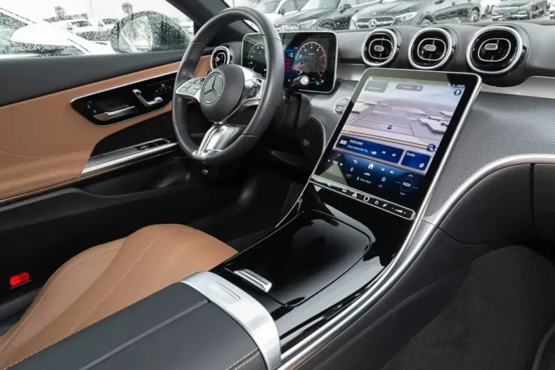 Mercedes-Benz CLE 180 (Clasa CLE) din 2025 cu 19.784 km - oferta MER196229 - foto 4