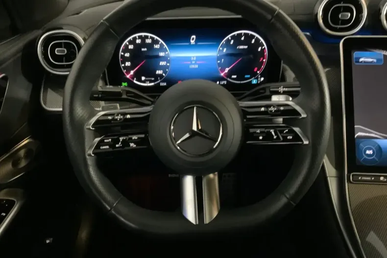 Mercedes-Benz GLC 200 (Clasa GLC) din 2023 cu 12.616 km - oferta MER196230 - foto 10