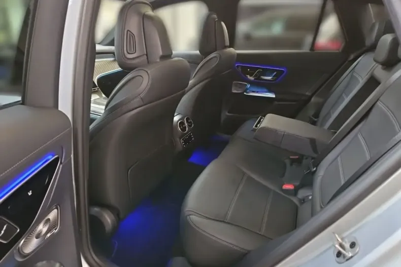 Mercedes-Benz GLC 300 (Clasa GLC) din 2023 cu 51.000 km - oferta MER196231 - foto 11