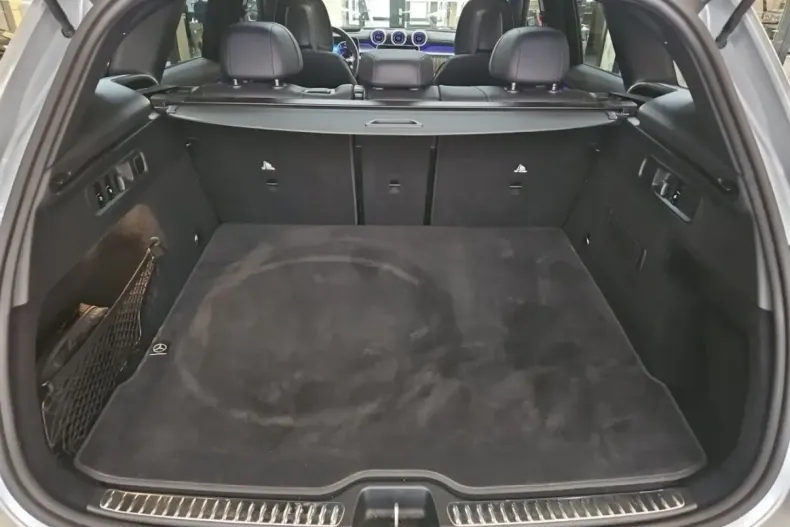 Mercedes-Benz GLC 300 (Clasa GLC) din 2023 cu 51.000 km - oferta MER196231 - foto 12