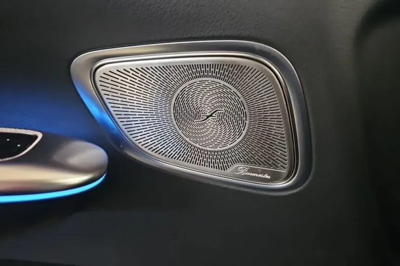 Mercedes-Benz GLC 300 (Clasa GLC) din 2023 cu 51.000 km - oferta MER196231 - foto 14