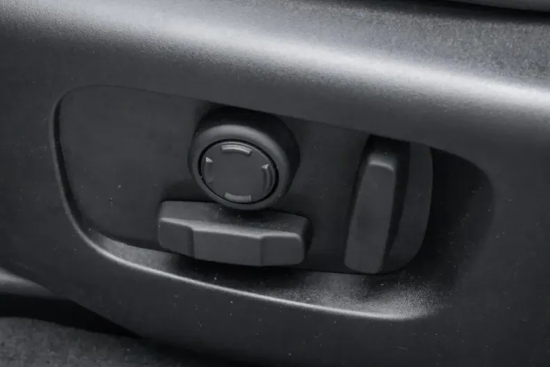 Land Rover Range Rover Velar din 2024 cu 24.974 km - oferta LAN196234 - foto 19