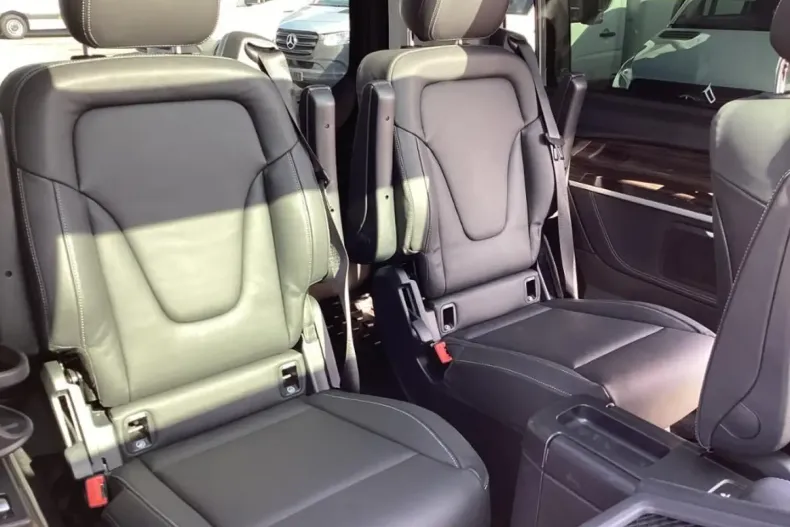 Mercedes-Benz V 300 (Clasa V) din 2021 cu 94.207 km - oferta MER196236 - foto 12