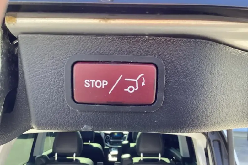 Mercedes-Benz V 300 (Clasa V) din 2021 cu 94.207 km - oferta MER196236 - foto 19