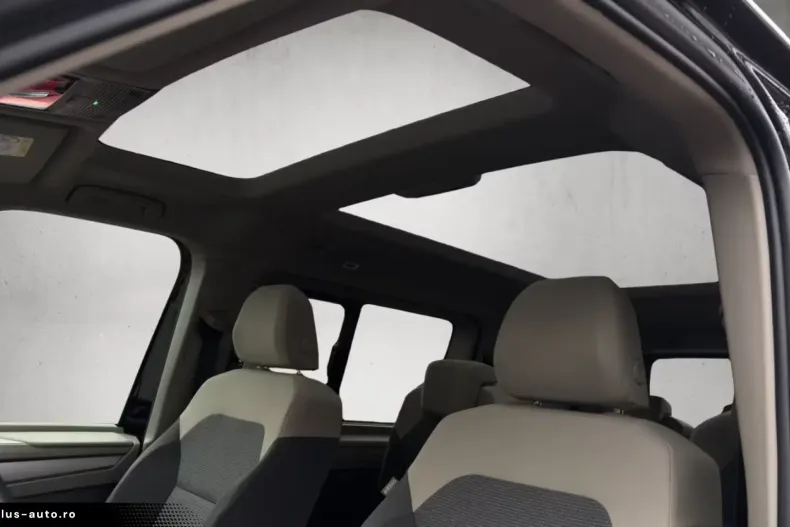 Volkswagen T7 Multivan din 2024 cu 14.337 km - oferta VOL196239 - foto 18