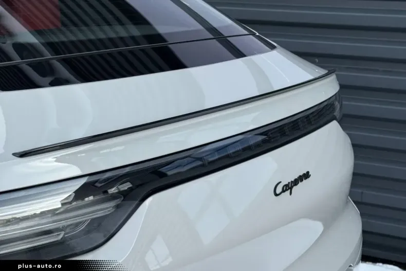 Porsche Cayenne din 2023 cu 30.900 km - oferta POR196243 - foto 8