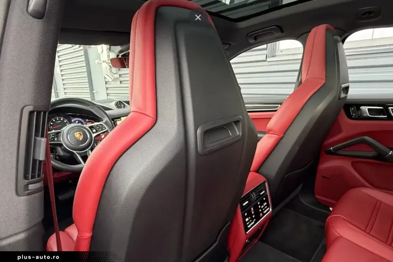 Porsche Cayenne din 2023 cu 30.900 km - oferta POR196243 - foto 22