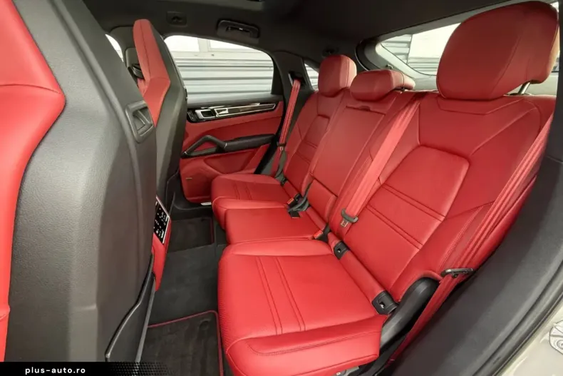 Porsche Cayenne din 2023 cu 30.900 km - oferta POR196243 - foto 23