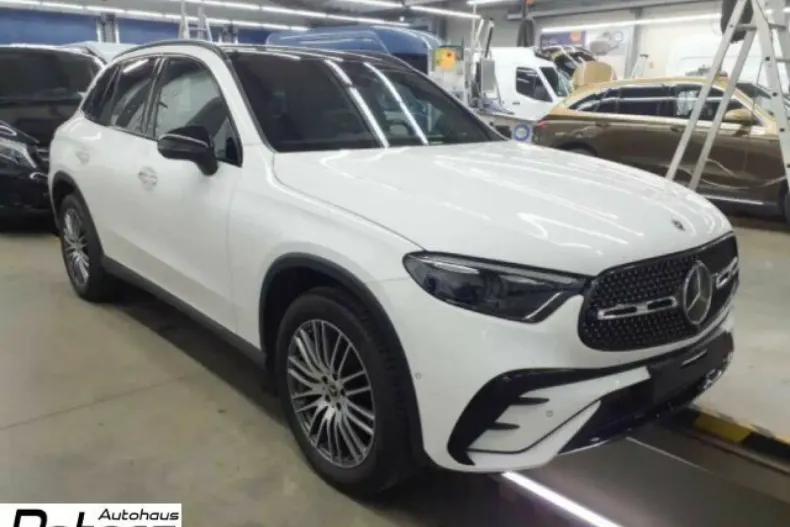 Mercedes-Benz GLC 220 (Clasa GLC) din 2023 cu 51.600 km - oferta MER196247 - foto 1