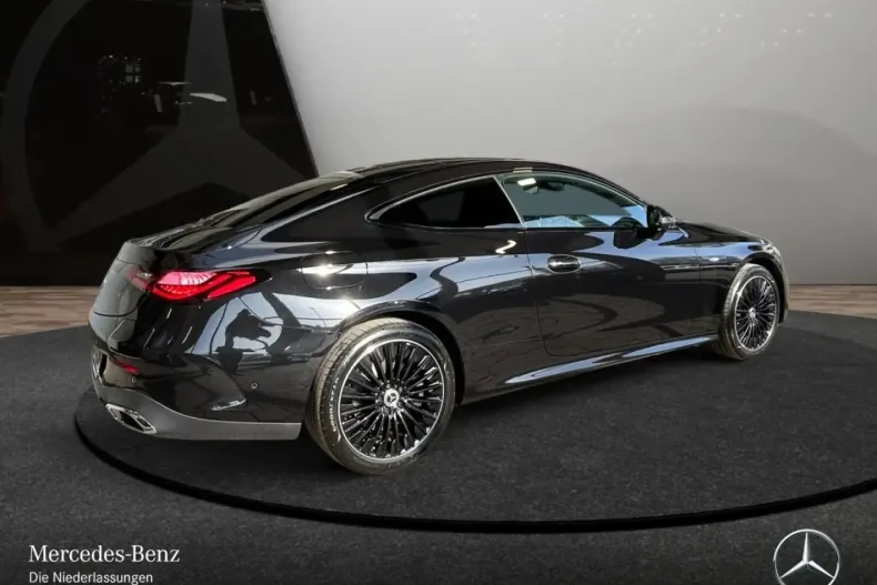 Mercedes-Benz CLE 300 (Clasa CLE) din 2024 cu 12.366 km - oferta MER196250 - foto 5