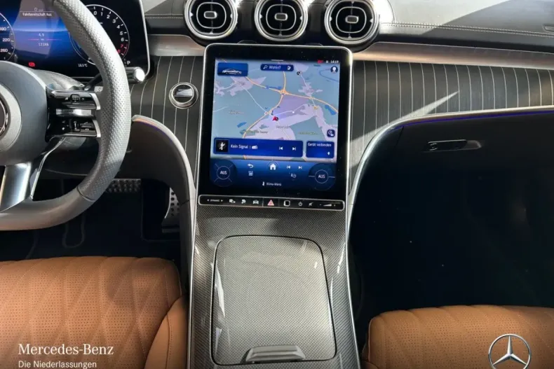 Mercedes-Benz CLE 300 (Clasa CLE) din 2024 cu 12.366 km - oferta MER196250 - foto 12