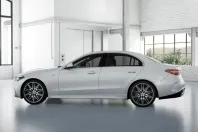 Mercedes-Benz C 43 AMG (Clasa C) din 2024 cu 5.000 km - oferta MER196251 - foto 22