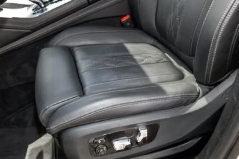 BMW X6 M (Seria X) din 2023 cu 59.800 km - oferta BMW196253 - foto 14