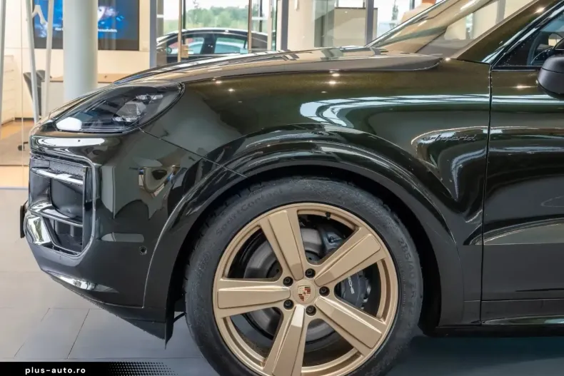 Porsche Cayenne din 2025 cu 7.990 km - oferta POR196255 - foto 7