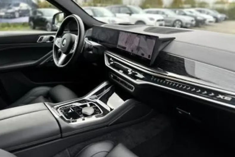 BMW X6 M (Seria X) din 2024 cu 19.050 km - oferta BMW196258 - foto 9
