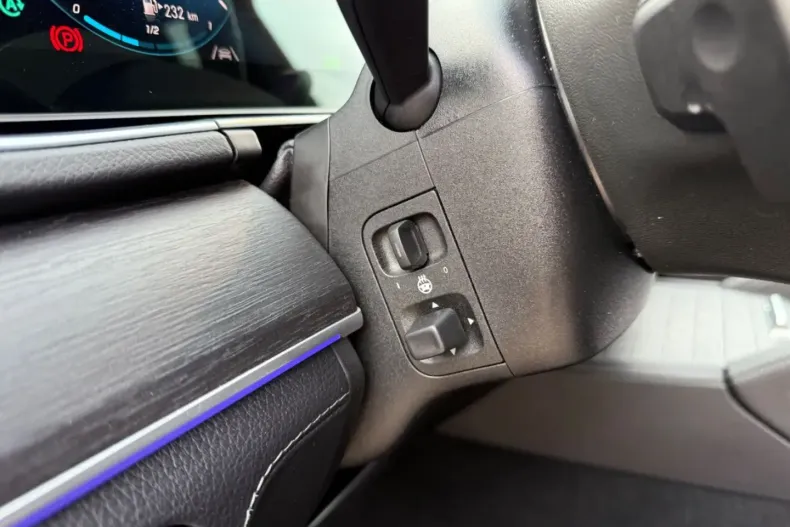 Mercedes-Benz GLE 450 (Clasa GLE) din 2025 cu 14.303 km - oferta MER196261 - foto 17