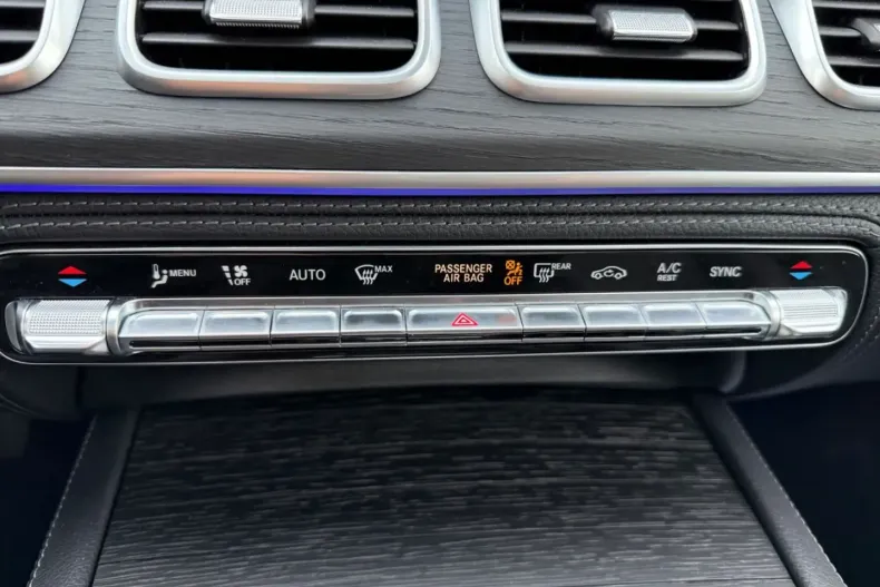 Mercedes-Benz GLE 450 (Clasa GLE) din 2025 cu 14.303 km - oferta MER196261 - foto 28