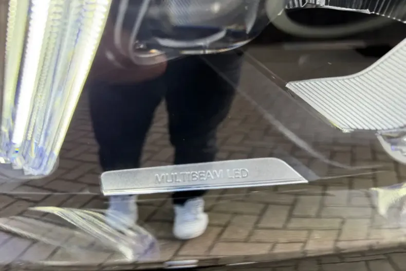 Mercedes-Benz GLE 450 (Clasa GLE) din 2025 cu 14.303 km - oferta MER196261 - foto 35