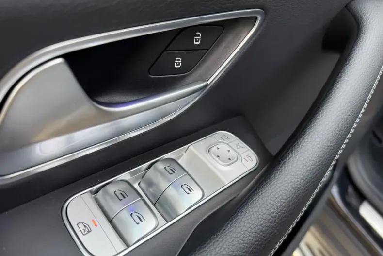 Mercedes-Benz GLE 450 (Clasa GLE) din 2025 cu 14.303 km - oferta MER196261 - foto 38