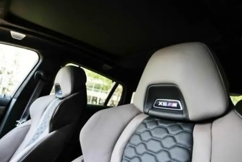 BMW X6 M (Seria X) din 2025 cu 6.700 km - oferta BMW196263 - foto 15