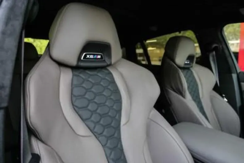 BMW X6 M (Seria X) din 2025 cu 6.700 km - oferta BMW196263 - foto 16