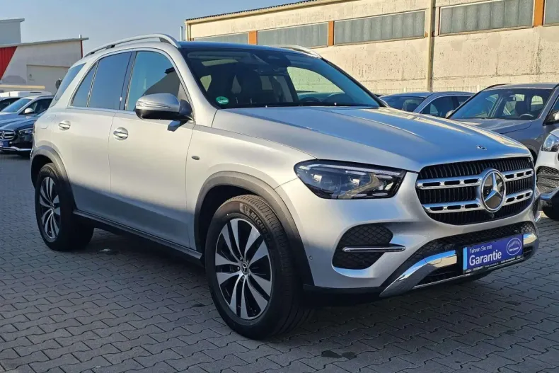 Mercedes-Benz GLE 350 (Clasa GLE) din 2025 cu 6.490 km - oferta MER196268 - foto 1