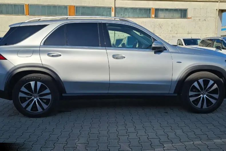 Mercedes-Benz GLE 350 (Clasa GLE) din 2025 cu 6.490 km - oferta MER196268 - foto 8