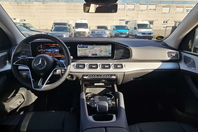 Mercedes-Benz GLE 350 (Clasa GLE) din 2025 cu 6.490 km - oferta MER196268 - foto 10