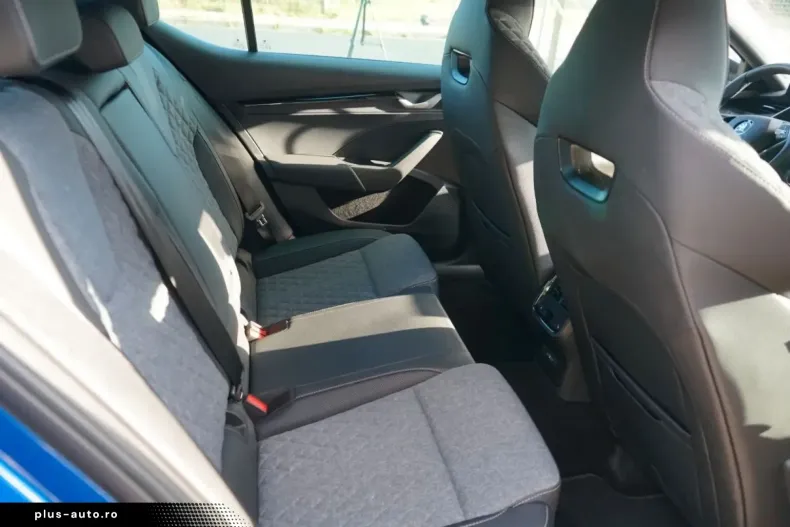 Skoda Octavia din 2024 cu 9.837 km - oferta SKO196273 - foto 8