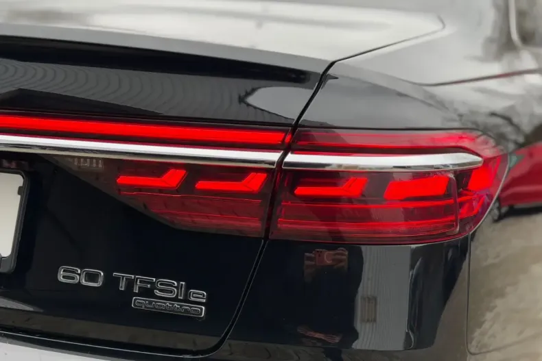 Audi A8 din 2021 cu 100.800 km - oferta AUD196274 - foto 17