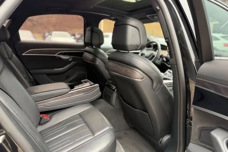 Audi A8 din 2021 cu 100.800 km - oferta AUD196274 - foto 35