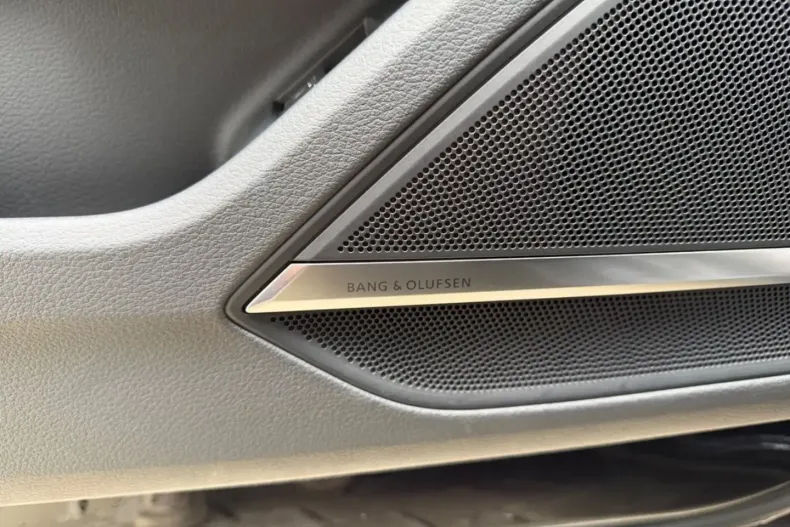 Audi A8 din 2021 cu 100.800 km - oferta AUD196274 - foto 42