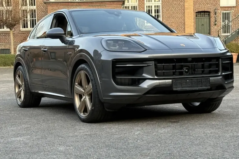Porsche Cayenne din 2025 cu 9.700 km - oferta POR196276 - foto 7