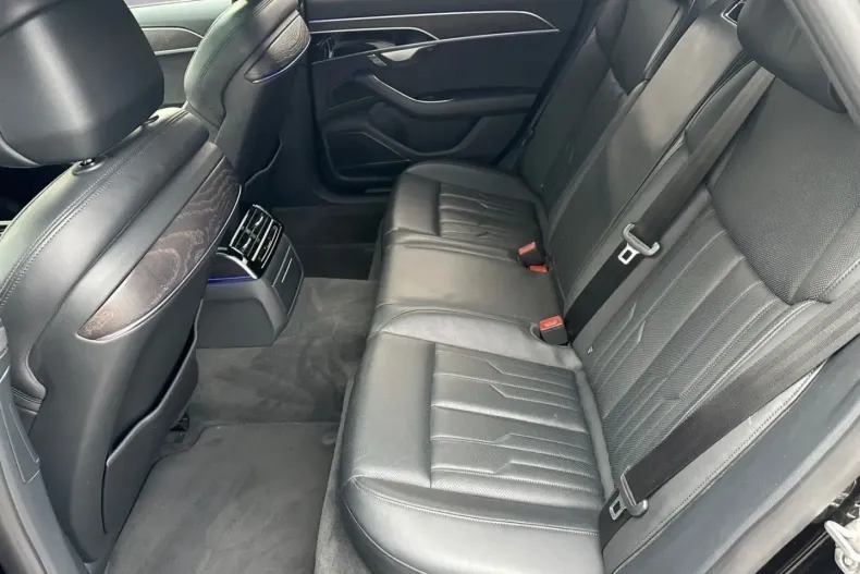 Audi A8 din 2021 cu 105.140 km - oferta AUD196277 - foto 8