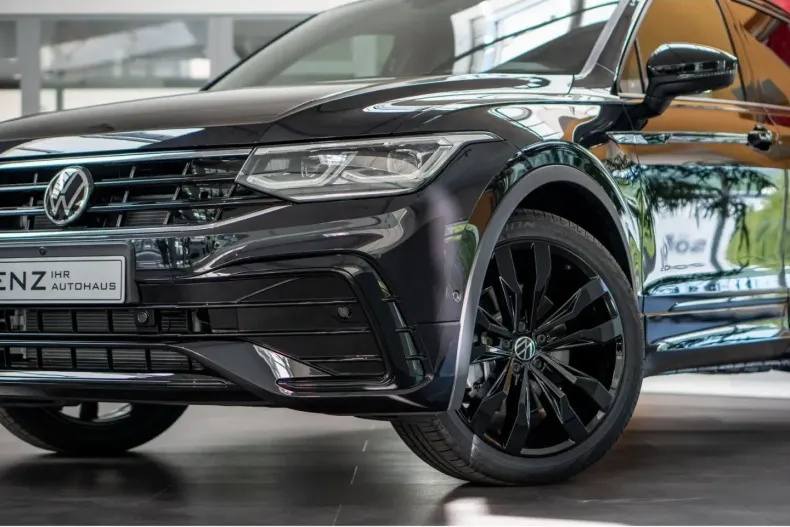 Volkswagen Tiguan din 2021 cu 97.800 km - oferta VOL196282 - foto 1