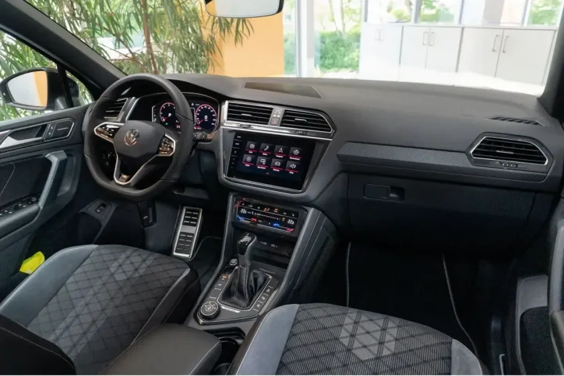 Volkswagen Tiguan din 2021 cu 97.800 km - oferta VOL196282 - foto 7