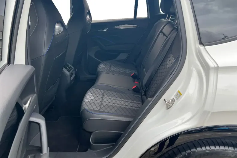 Volkswagen Tiguan din 2024 cu 53.204 km - oferta VOL196284 - foto 9