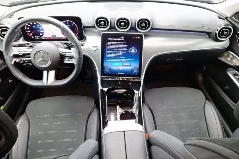 Mercedes-Benz C 200 (Clasa C) din 2024 cu 15.053 km - oferta MER196288 - foto 10