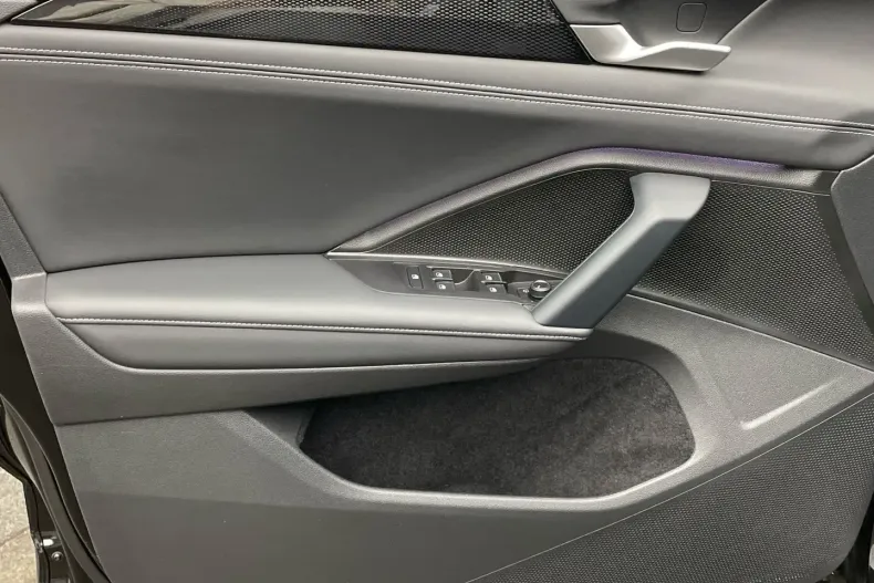 Volkswagen Tiguan din 2025 cu 25.356 km - oferta VOL196294 - foto 12