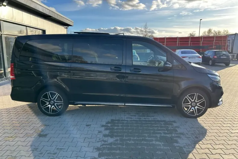 Mercedes-Benz V 300 (Clasa V) din 2023 cu 50.143 km - oferta MER196296 - foto 2