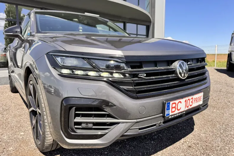 Volkswagen Touareg din 2021 cu 135.000 km - oferta VOL196306 - foto 2