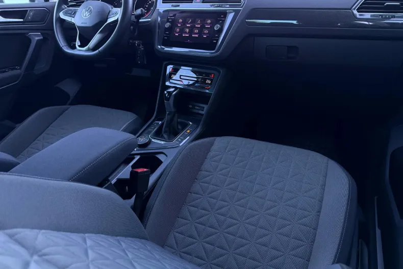 Volkswagen Tiguan din 2023 cu 91.400 km - oferta VOL196313 - foto 17