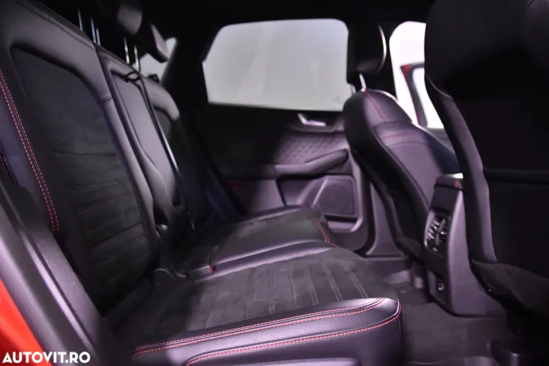 Ford Kuga din 2020 cu 102.136 km - oferta FOR196314 - foto 13