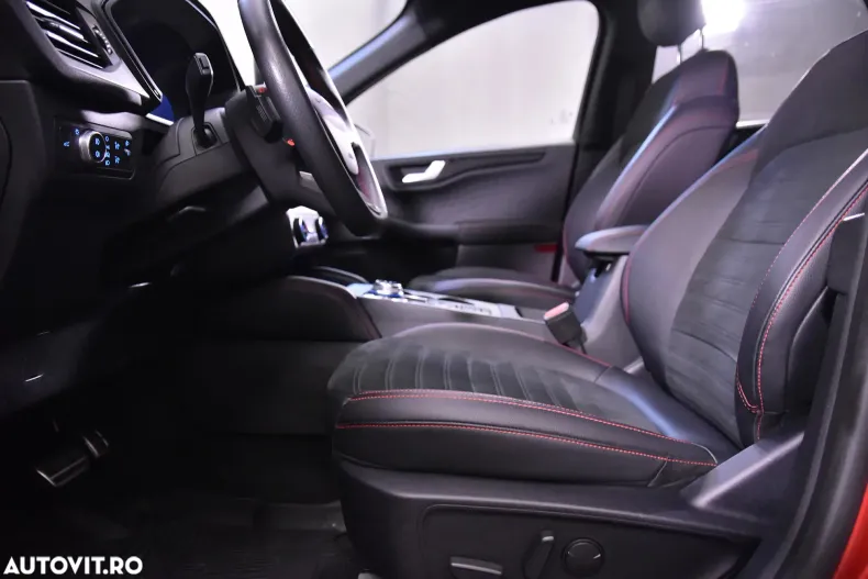 Ford Kuga din 2020 cu 102.136 km - oferta FOR196314 - foto 24